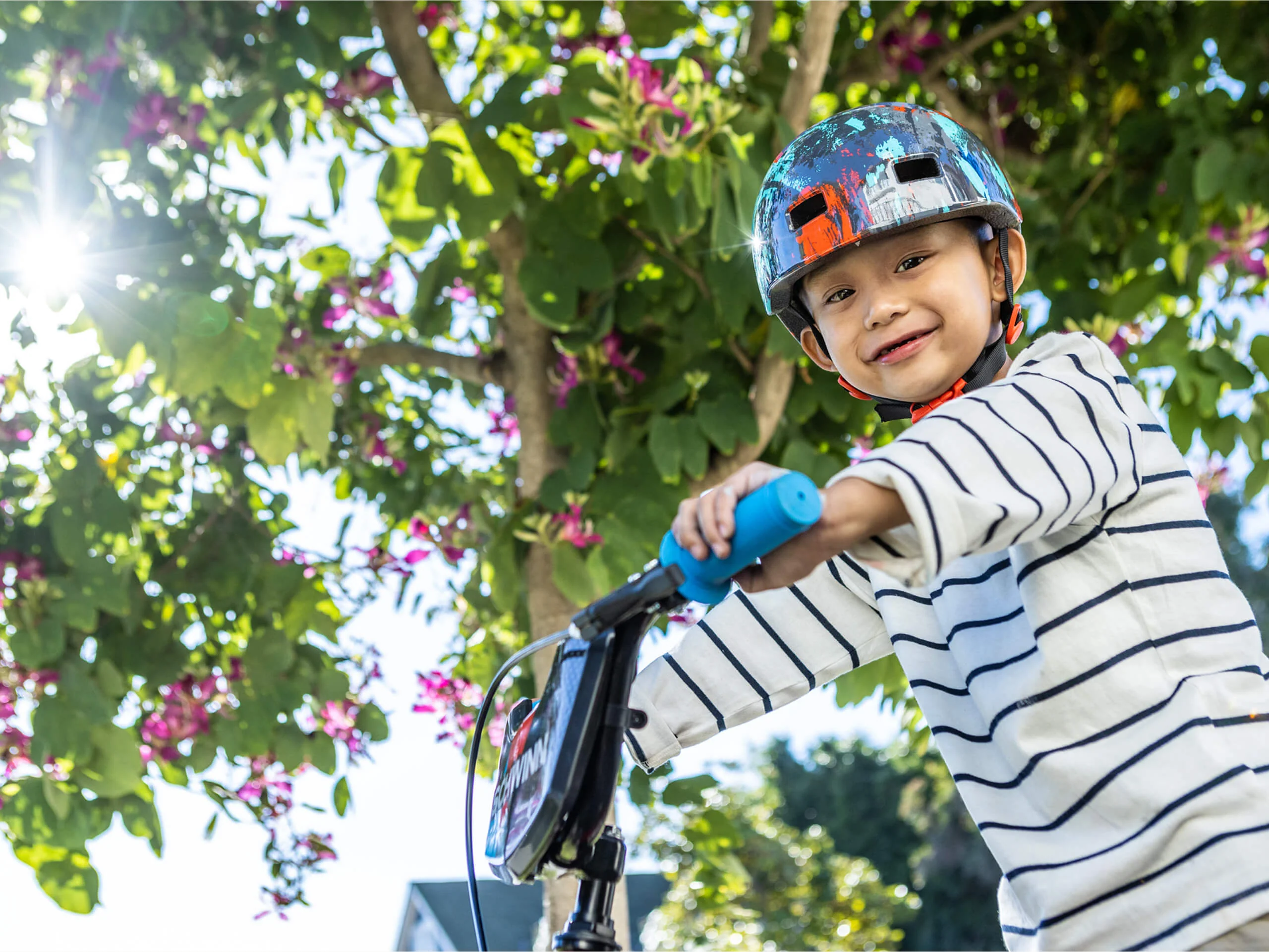 Sunburst Child Multi-Sport Helmet - Image 3