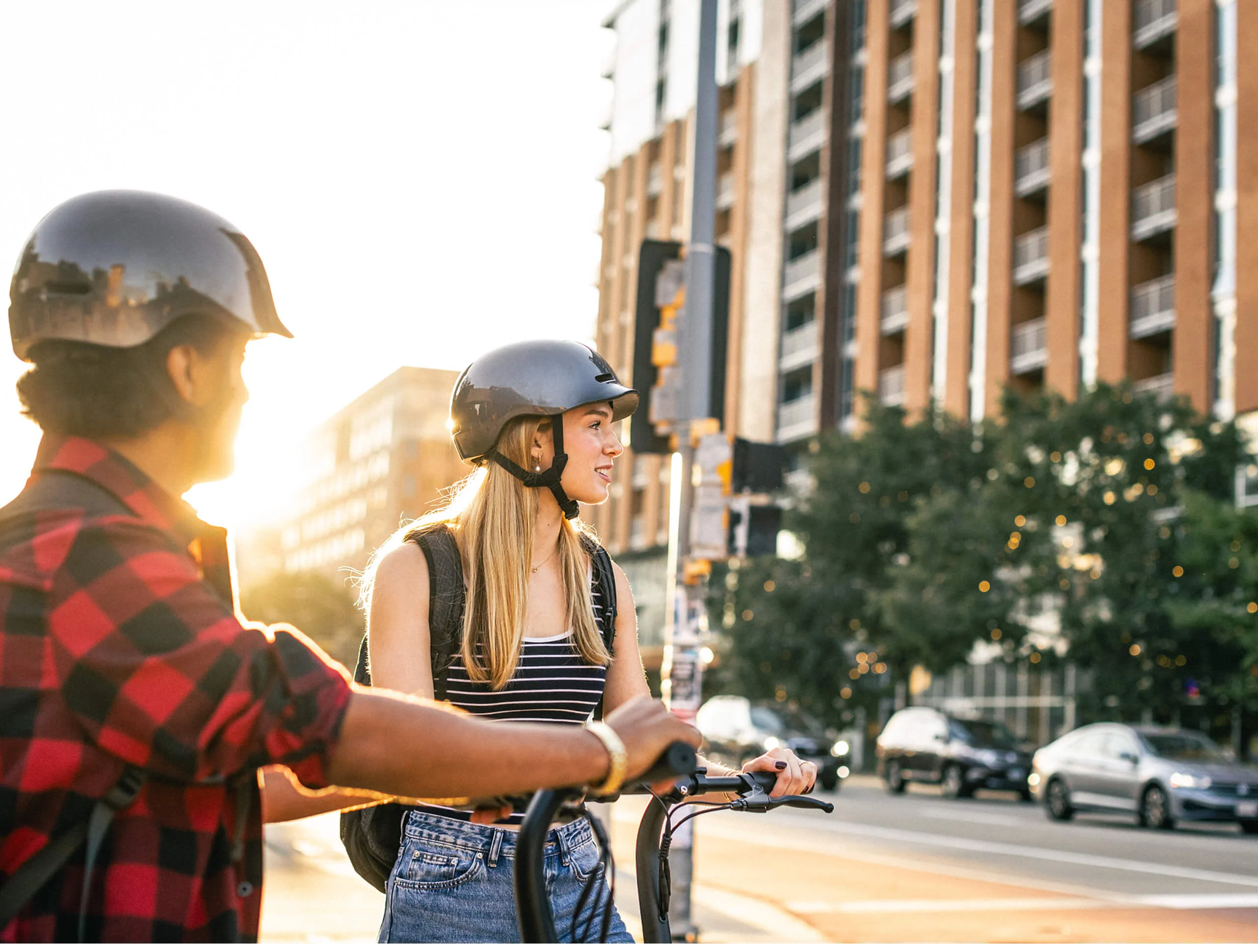 Youth Avion E-Bike Helmet - Image 3